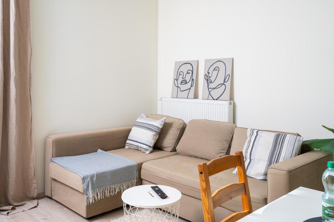 ורשה Pokorna Cosy Apartment מראה חיצוני תמונה
